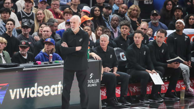 Entrenador de los Spurs, Gregg Popovich,